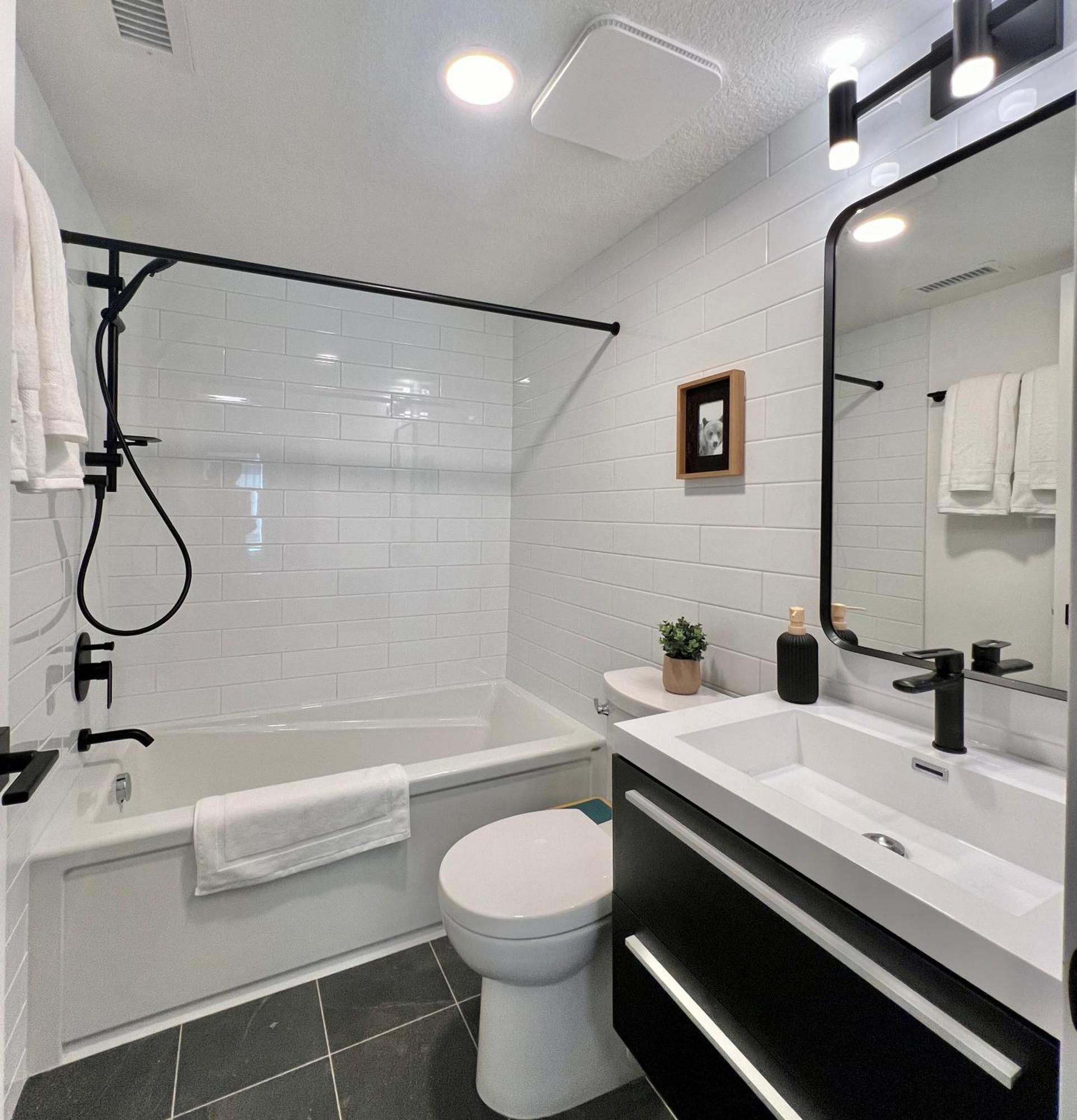 Appartement Special! New Downtown Mtn View Free Parking 2B&2B à Canmore Extérieur photo