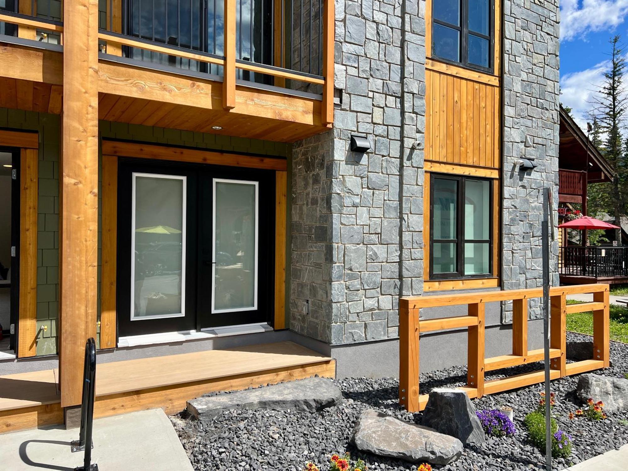 Appartement Special! New Downtown Mtn View Free Parking 2B&2B à Canmore Extérieur photo