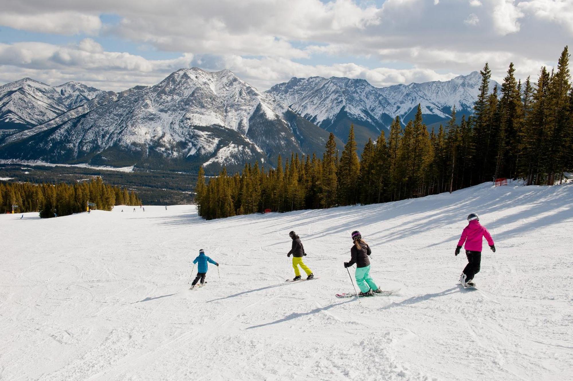 Appartement Special! New Downtown Mtn View Free Parking 2B&2B à Canmore Extérieur photo